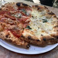 パージナ イタリアン ファイアワークス プラス カフェ ～薪焼きイタリアンとワイン～ - 