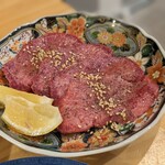 Yakiniku Horumon Nikunari - 