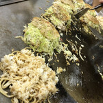 Okonomiyaki Hirano - 6人前調理中