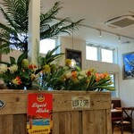 ALOHA CAFE Pineapple - 内観2