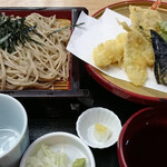 Ajiwai Soba Daimiu - 天ざる蕎麦