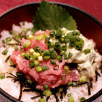 我や - まぐろとアボカドのトロアボ丼ランチ 