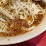 ラーメン二郎 - スープ