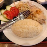恵園 - 海南鶏飯（シンガポール風）