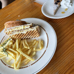 珈琲農園直営店　mol cafe - 