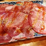 仙台焼肉ホルモン たけ田 - 牛タン塩（6枚）