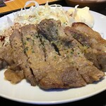 串焼・旬菜 炭火やきとり さくら - 肉はイイ感じに美味しいです