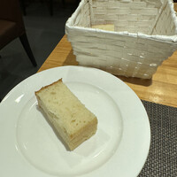 trattoria l'mante izumi - フォカッチャ