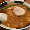 支那麺 はしご 本店