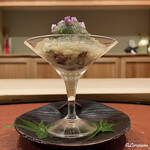 御料理 寺沢 - 蛸と山芋の微塵切りに青梅と花穂紫蘇の三杯酢のジュレがけ