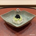御料理 寺沢 - 秘伝枝豆のずんだとキャビアの飯蒸し