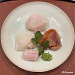 御料理 寺沢 - 星鰈､星鰈の縁側､白烏賊の炙り､閖上産の赤貝の盛込み