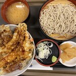 天丼てんや×とんかつ知多家 - 