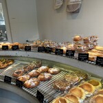 美味しいパンの店 Yamaguchi - 内観