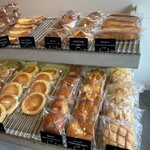 美味しいパンの店 Yamaguchi - 内観