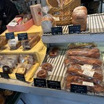 美味しいパンの店 Yamaguchi - 内観