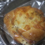 美味しいパンの店 Yamaguchi - 料理写真:カルツォーネ