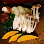 Yakinikuresutorampittoin - 焼野菜盛合せ　600円