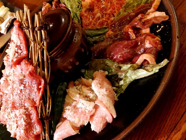 焼肉レストラン ピットイン 新橋店 - 新富士（焼肉）の写真