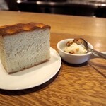 スガハラ - パン + マスカルポーネ