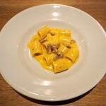 スガハラ - メッツェマニケ カルボナーラ