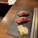 麻布十番焼肉 Kintan - 和牛サーロインの炙り寿司