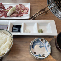 焼肉 The INNOCENT CARVERY 新丸ビル店 - 