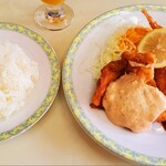 おぐら - ランチ。ご飯の盛りが多い！！