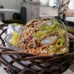 Naggy's - えびアボカドブリトー　¥1300　えびフライ♪