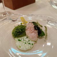 イル ギオットーネ 京都本店 - 伝助穴子と胡瓜の漬物とキャビア、ヨーグルトソースとパセリのソース