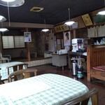 Marumi Shokudou - 店内