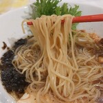 みなとや - 独特の細麺