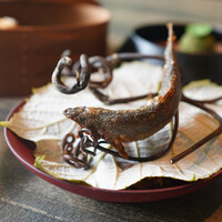レヴォ - 鮎の唐揚げ