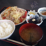 むにゅ - 肉野菜炒め定食　７６０円