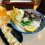 梅田 釜たけうどん - 肉ぶっかけ（大）1,180円