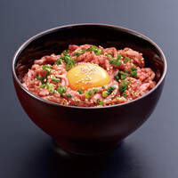 [絶品] ユッケ丼