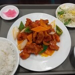 満福楼 - 酢豚ランチ 950円