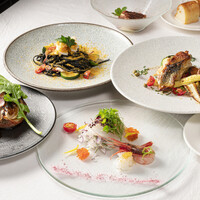 Bコースランチ（ご予約限定）　渡り蟹のフラン、魚料理、肉料理等豪華全７品