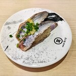 回転寿司 みさき - 塩〆いわし　170円