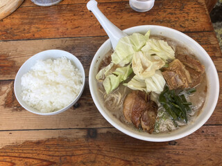 くまもとらーめん ブッダガヤ - ブッダガヤ ライス