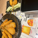 Kakurega Koshitsu Izakaya Kushikatsu Yokochou Sannomiyaten - 