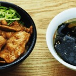 カルビ丼・スン豆腐専門店 三肉屋 - 