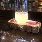 ジードロップ - レモネードの炭酸割り