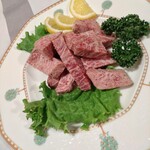 神戸牛炭火焼肉 大島屋 - 料理写真:特選サーロイン