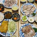 Anchisuteki Tororo Mugimeshi Butamaru - 