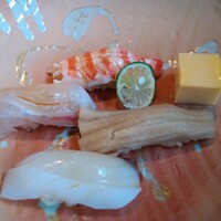 梅田 鮨 よこ田 - 