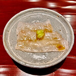 そば 六郷 - ヒラスズキ