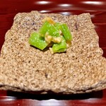 そば 六郷 - ひかり農園のスナップエンドウ 酢味噌和え