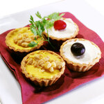 Cream cheese tartlet honey & pumpkin