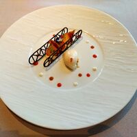 ラ メゾン ドゥ グラシアニ 神戸北野 - 淡路島さちのか苺のデセール